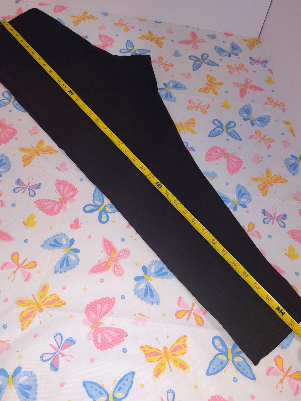 Time and Tru Black Stretch Leggings - Classic Fit